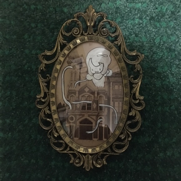 Kuri and the Haunted house. - Picture 2 of 6